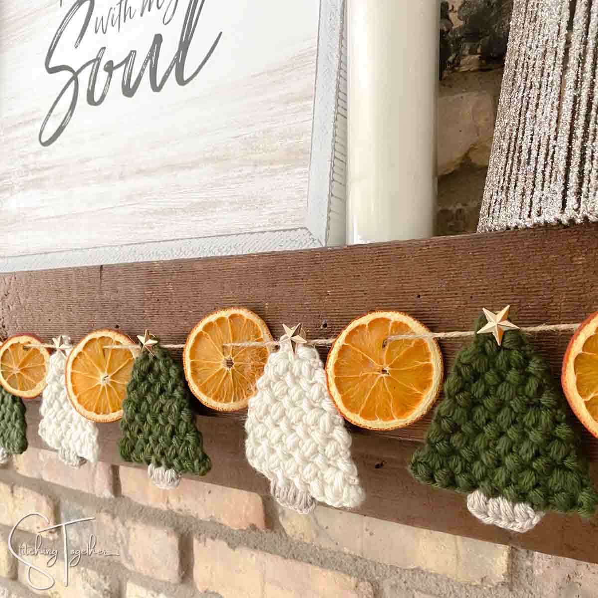 Decorative Christmas Tree - Free Crochet Pattern