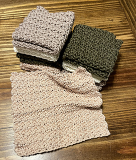 Lovely Textured Washcloth Knitting Pattern