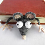 Crochet book rat pattern