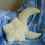 Star and Moon Pillows - FREE Crochet Patterns