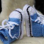 Baby Shoes or Baby Booties - Knitting Pattern