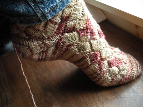 Basketcase Socks – Dreamwidth
